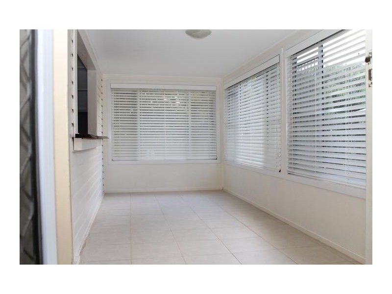 2 Avoca Lane (off Crescent St), Lismore NSW 2480