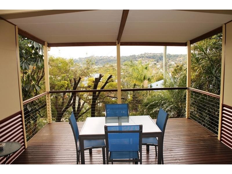 11 Daphne Street, Girards Hill NSW 2480