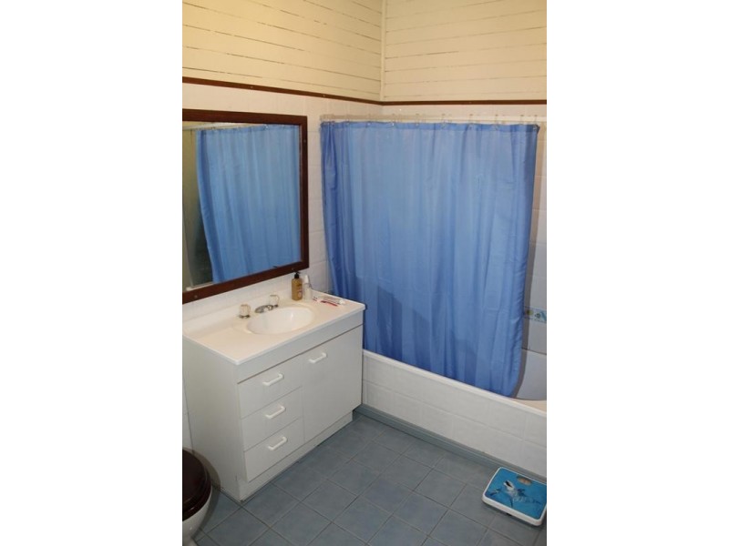 25 Caniaba Street, South Lismore NSW 2480