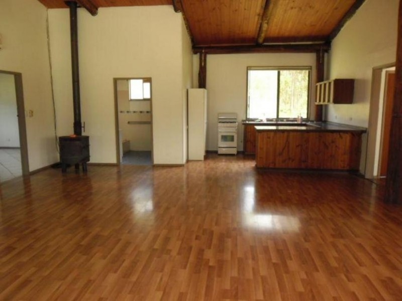 105 Duke Road, Bora Ridge NSW 2471