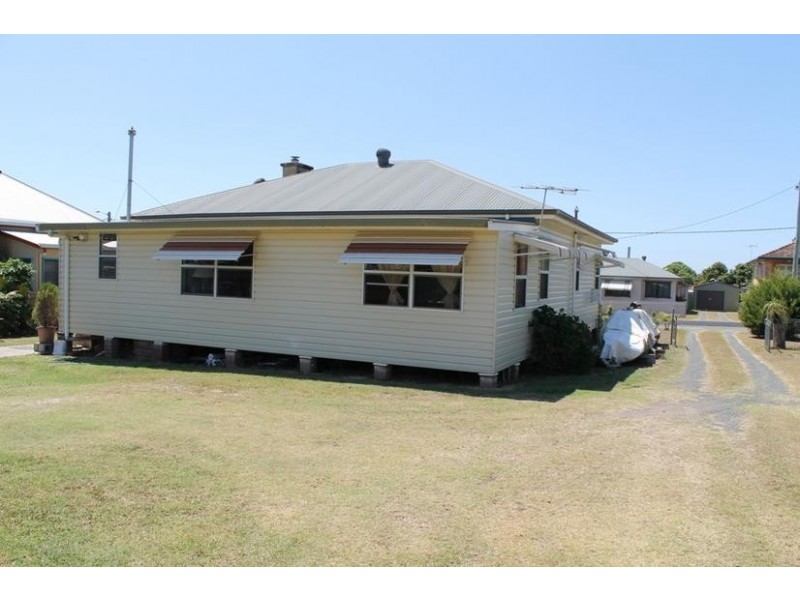 4 Frederick Street, Casino NSW 2470