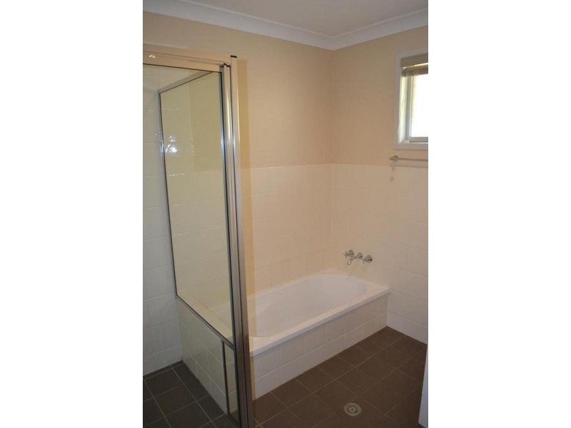 17 Belvedere Drive, East Lismore NSW 2480