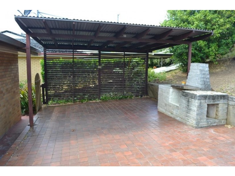 17 Belvedere Drive, East Lismore NSW 2480