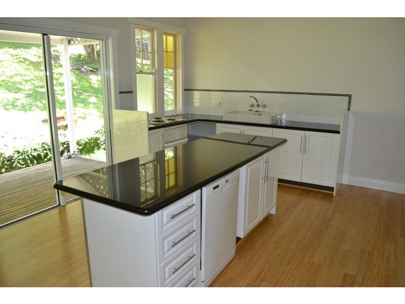 2 Eric Place, Lismore Heights NSW 2480