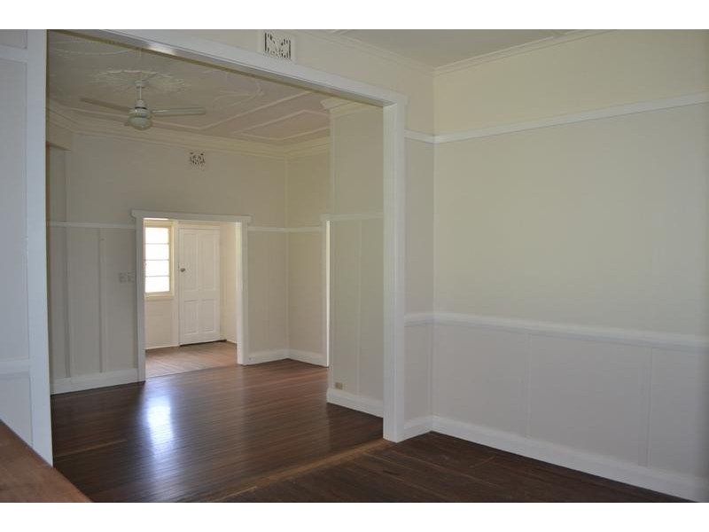 2 Eric Place, Lismore Heights NSW 2480