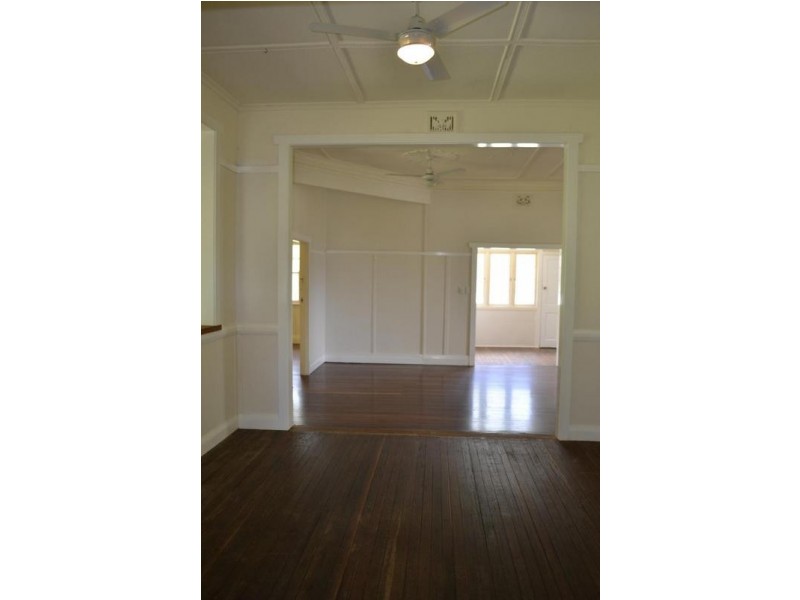 2 Eric Place, Lismore Heights NSW 2480