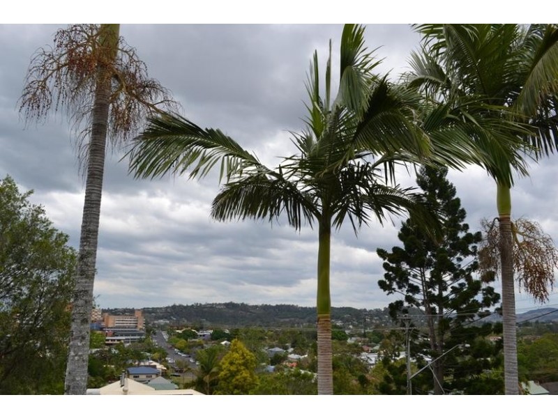 2 Eric Place, Lismore Heights NSW 2480