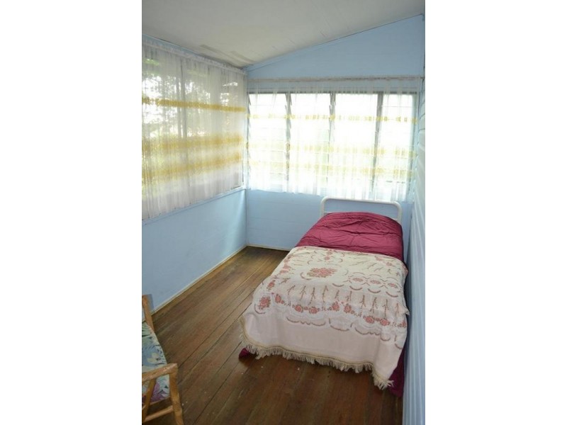 27 Cathcart Street, Girards Hill NSW 2480