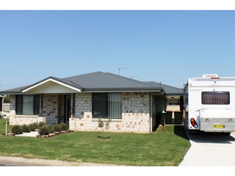 2 Ivory Circuit, Casino NSW 2470