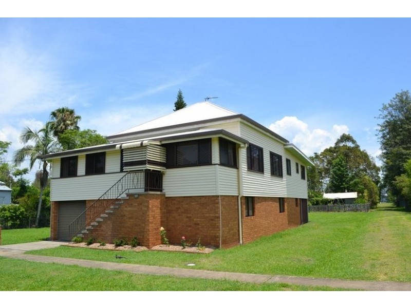 17 Crown Street, South Lismore NSW 2480