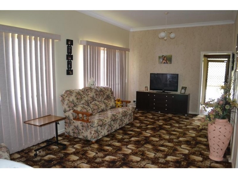 17 Crown Street, South Lismore NSW 2480