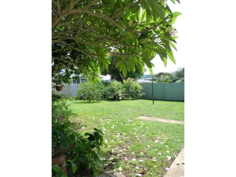 76 Oakley Avenue, East Lismore NSW 2480