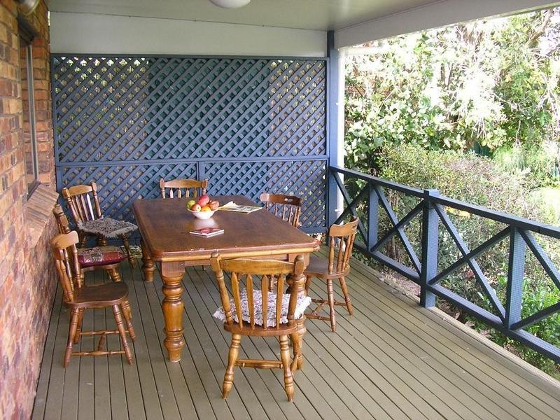 6 Camelot Road (off Canterbury Chase), Goonellabah NSW 2480