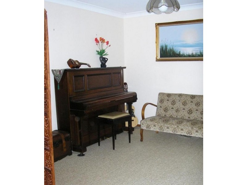 6 Camelot Road (off Canterbury Chase), Goonellabah NSW 2480