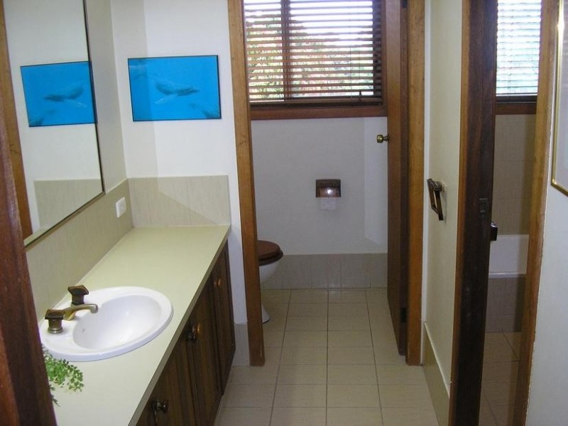 6 Camelot Road (off Canterbury Chase), Goonellabah NSW 2480