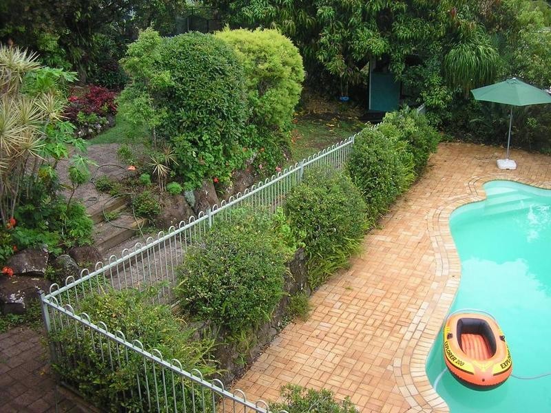 6 Camelot Road (off Canterbury Chase), Goonellabah NSW 2480