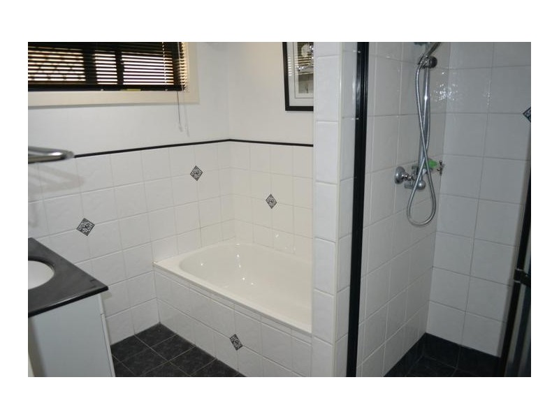 11 Marlyn Avenue, East Lismore NSW 2480