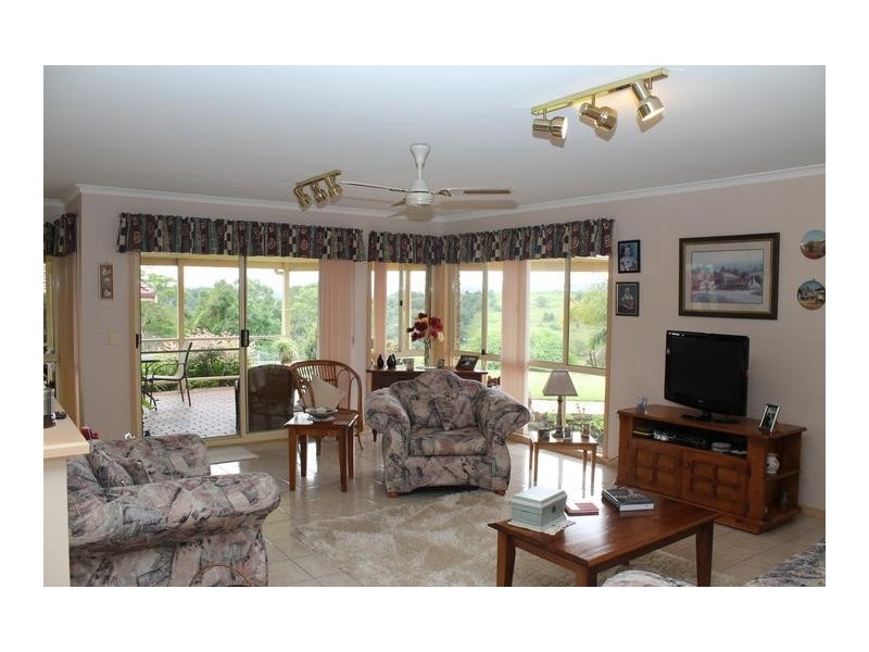 35 Woodland Avenue, Lismore Heights NSW 2480