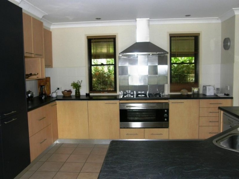 42 Barrys Road, Modanville NSW 2480