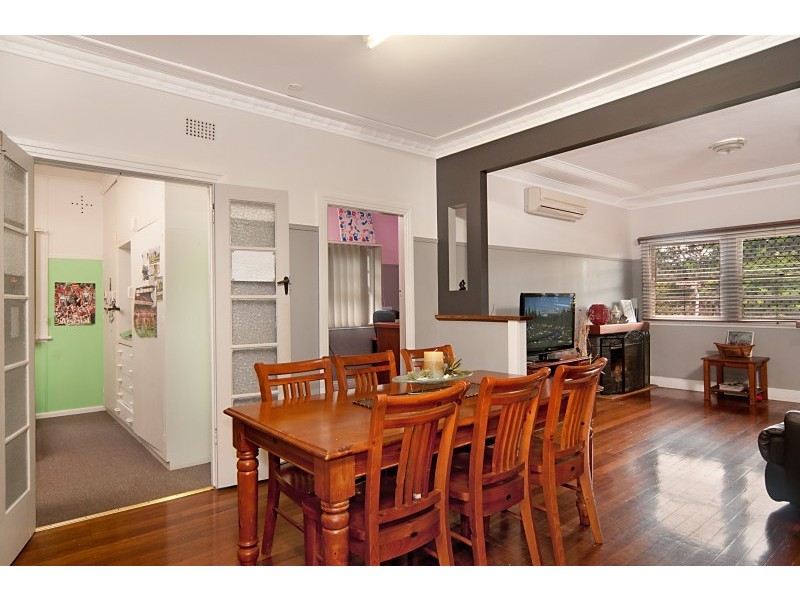 56 Oakley Avenue, East Lismore NSW 2480