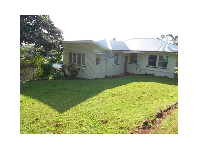 8 Cumbrae Avenue, Lismore Heights NSW 2480