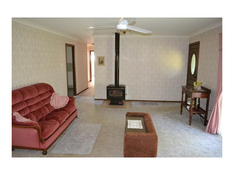 21 Meadow Drive, South Lismore NSW 2480