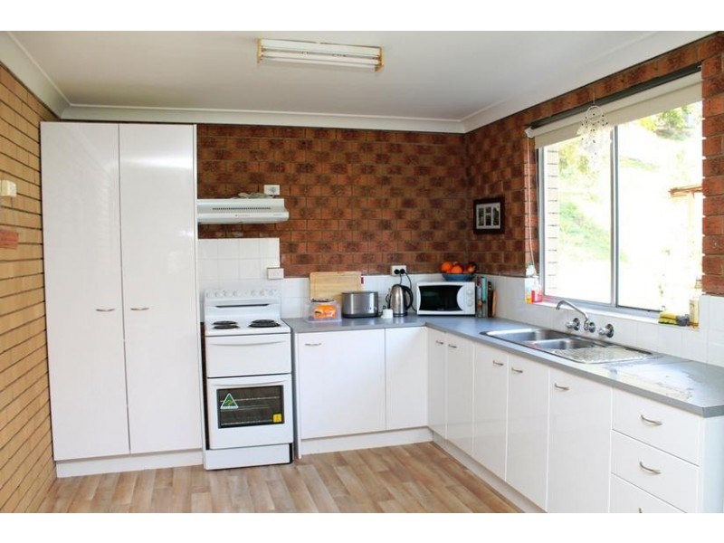 13 Carolina Street, Lismore NSW 2480