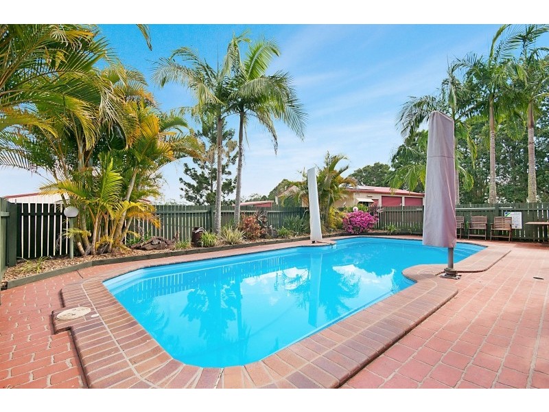 22 Meadow Drive, South Lismore NSW 2480