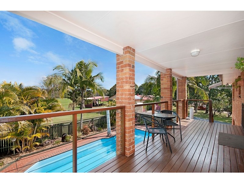 22 Meadow Drive, South Lismore NSW 2480