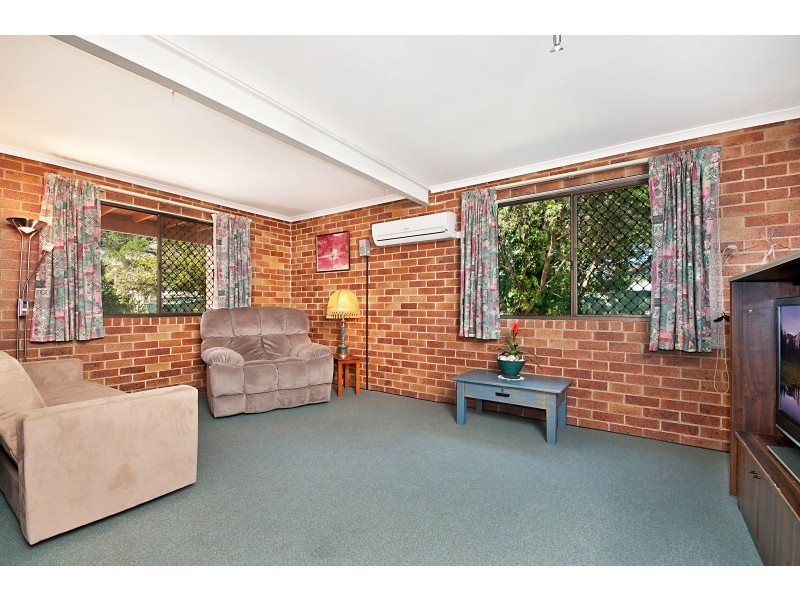 22 Meadow Drive, South Lismore NSW 2480