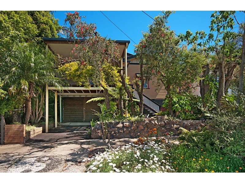 11 Daphne Street, Girards Hill NSW 2480