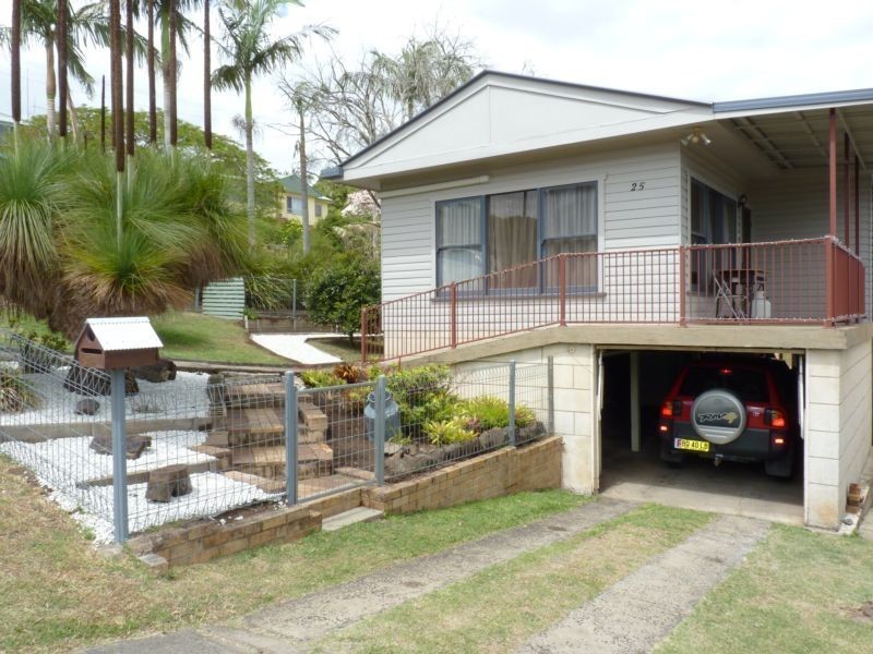 25 Bellevue Avenue, Lismore Heights NSW 2480