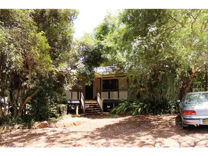 9 Willow Tree Drive, Chilcotts Grass NSW 2480