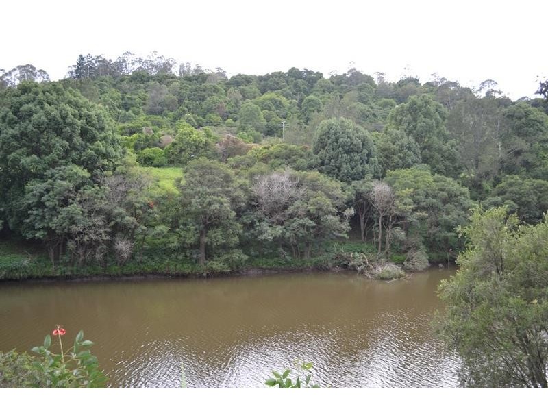 9 Charlton Avenue, South Lismore NSW 2480