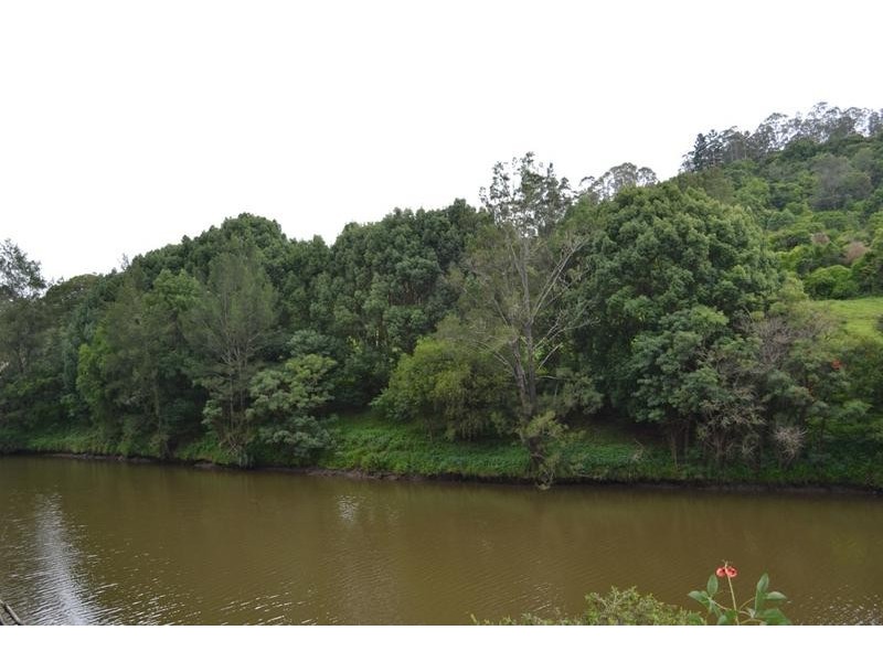 9 Charlton Avenue, South Lismore NSW 2480