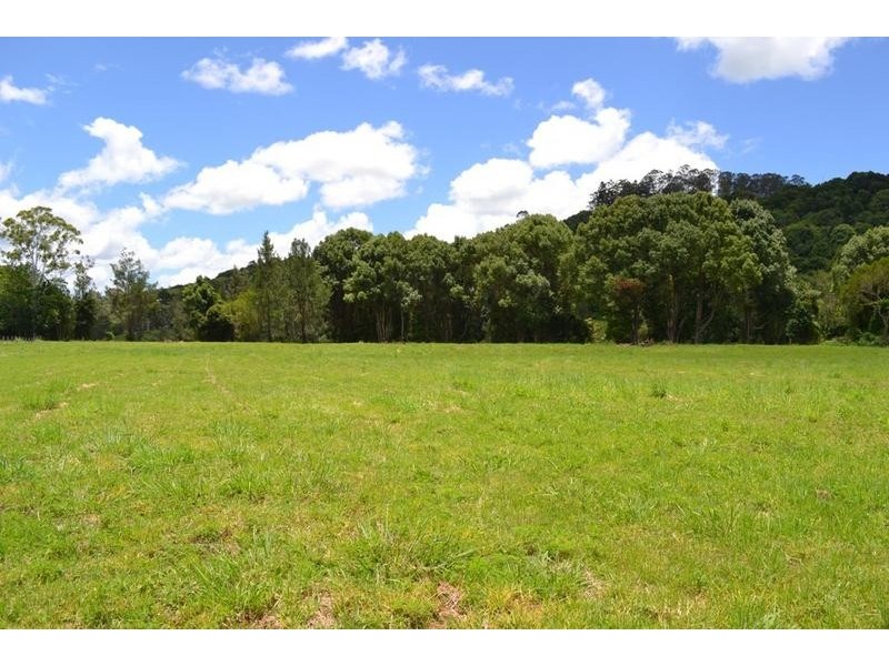 9 Charlton Avenue, South Lismore NSW 2480