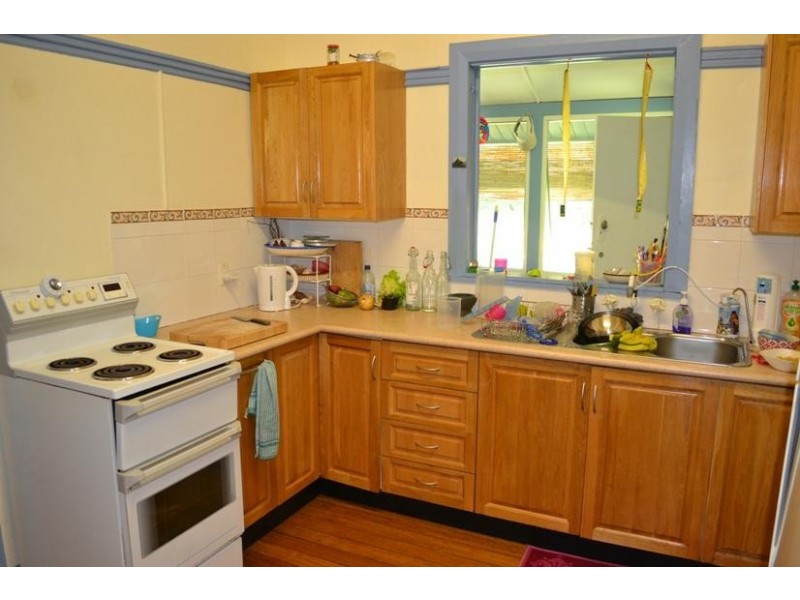 14 Somerville Avenue, East Lismore NSW 2480