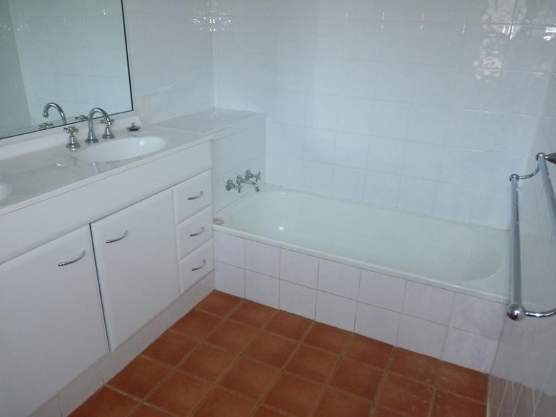 4 Hayward Street, Girards Hill NSW 2480