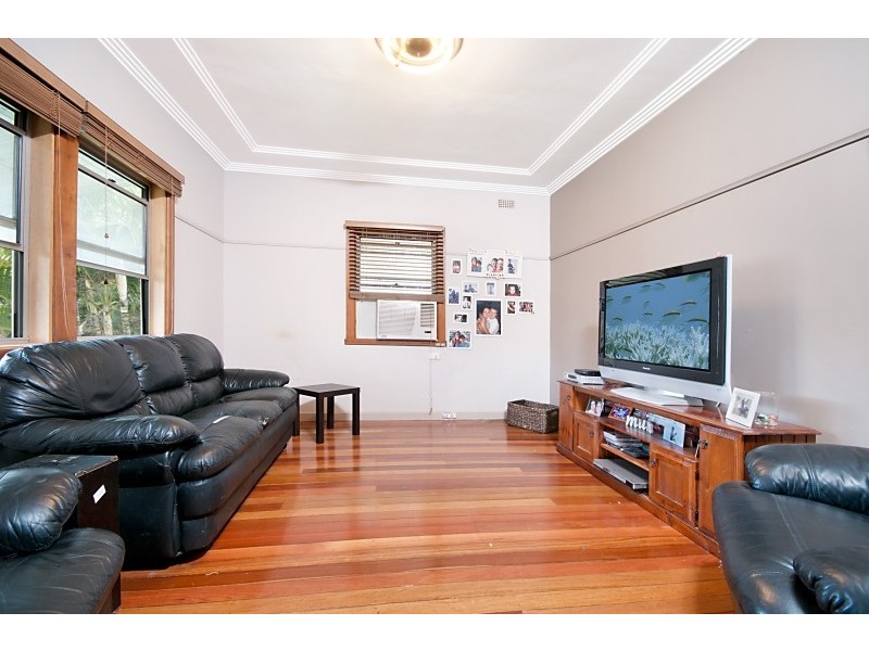 21 Barnes Avenue, South Lismore NSW 2480