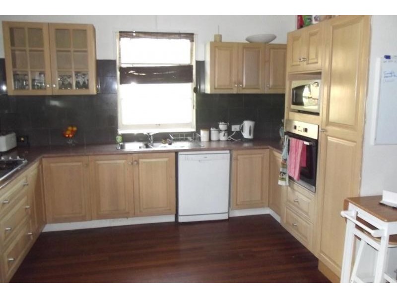 8 Rosedale Square, East Lismore NSW 2480