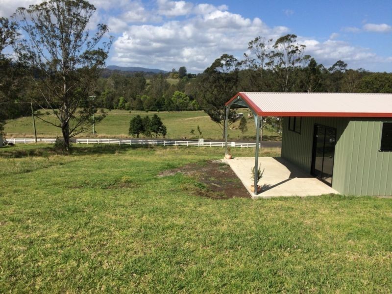 8 Silky Oak Place, Cawongla NSW 2474