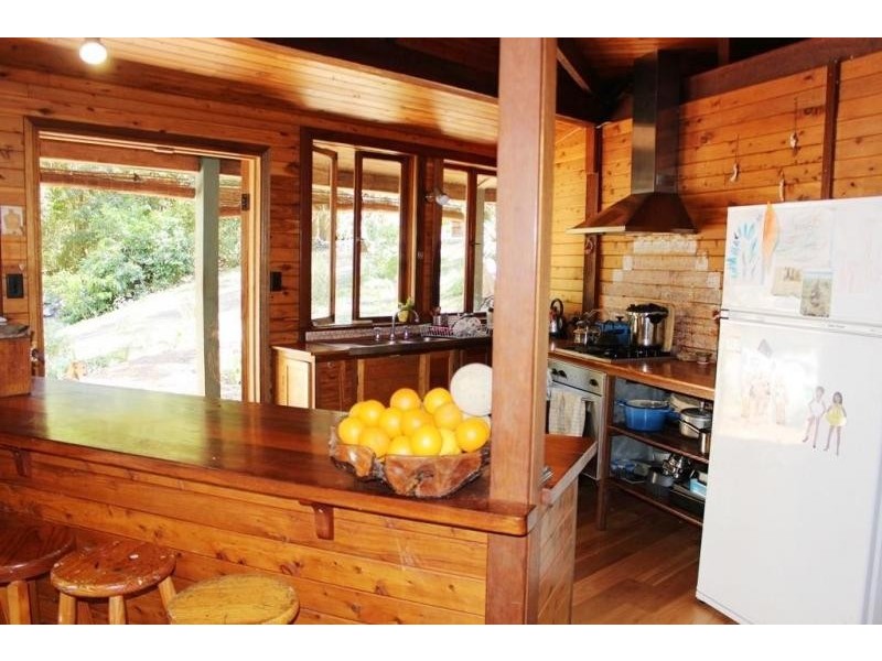 402 Bishops Creek Road, Coffee Camp NSW 2480