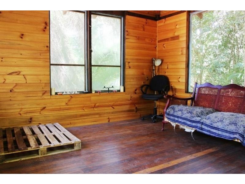 402 Bishops Creek Road, Coffee Camp NSW 2480