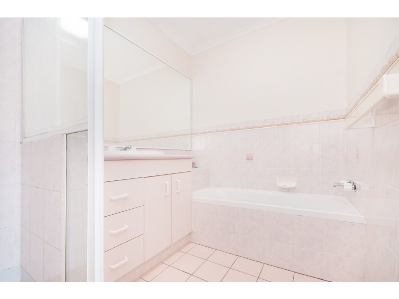 1,2 & 3/21 Pineview Drive, Goonellabah NSW 2480