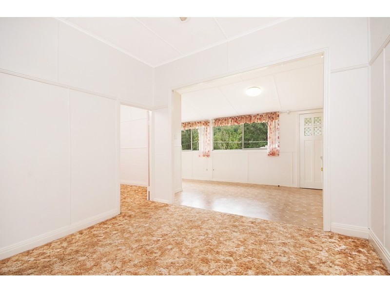 33 Showview Street, Girards Hill NSW 2480