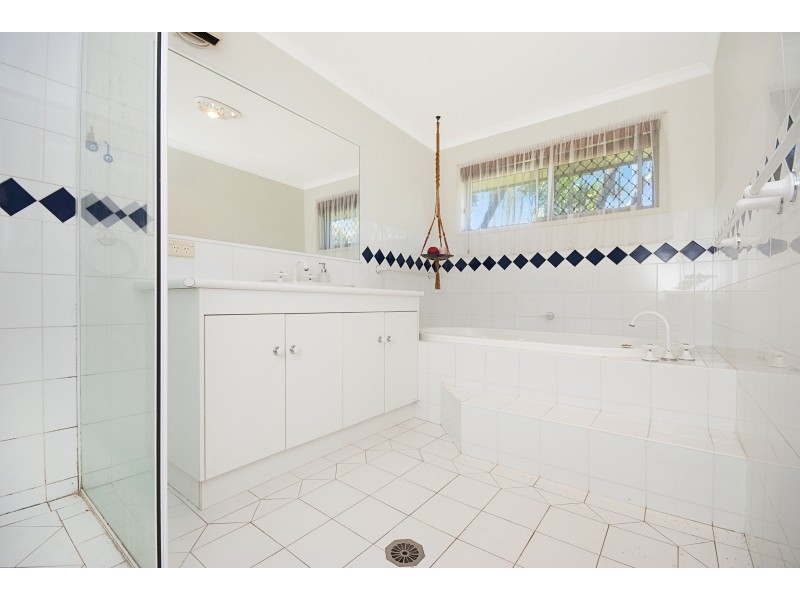 12 Greenhills Drive, Goonellabah NSW 2480