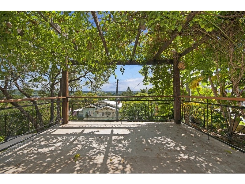 7 Esyth Street, Girards Hill NSW 2480