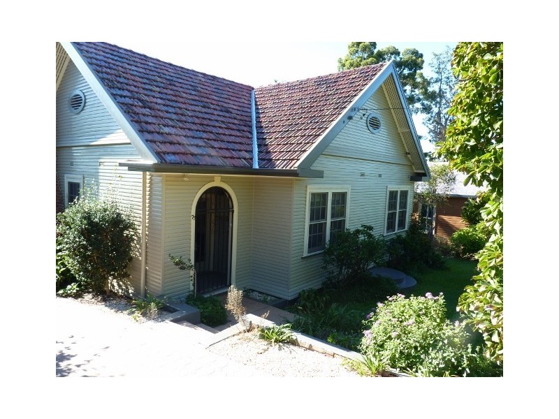 77 Cathcart Street, Girards Hill NSW 2480