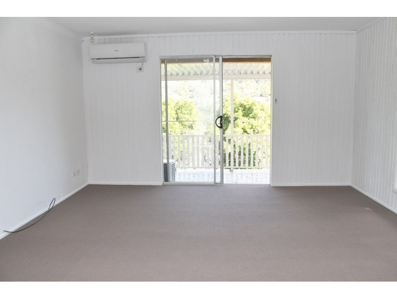 16 Showview Street, Girards Hill NSW 2480