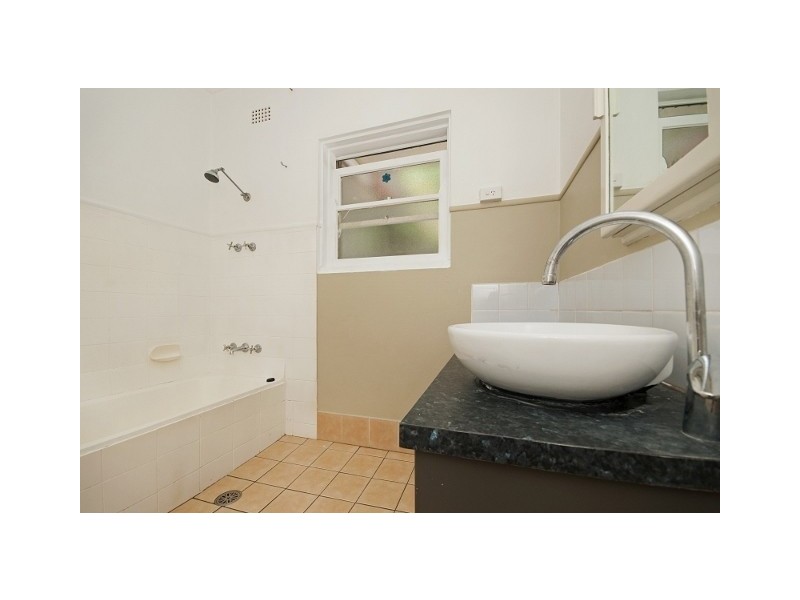 7 Esyth Street, Girards Hill NSW 2480